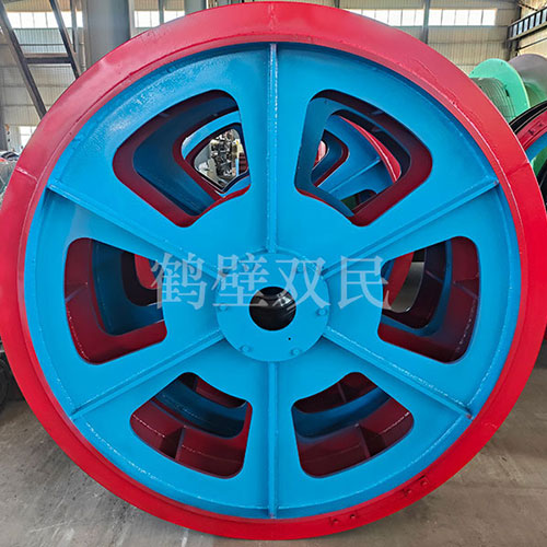 鶴壁市雙民礦山機(jī)械有限公司雙槽天輪發(fā)貨現(xiàn)場(chǎng)！