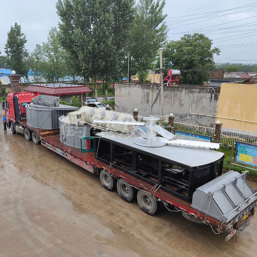 雙民環(huán)保118立方米發(fā)酵罐發(fā)貨現(xiàn)場！