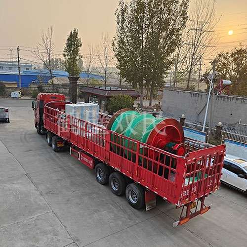 鶴壁雙民礦井提升機安全、可靠、質(zhì)優(yōu)、價廉、型號齊全。